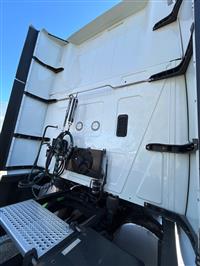 2021 International LT625